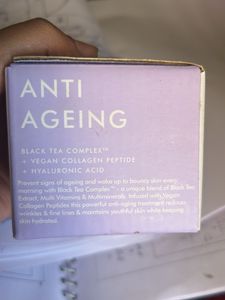 mCaffeine Black Tea Night Cream