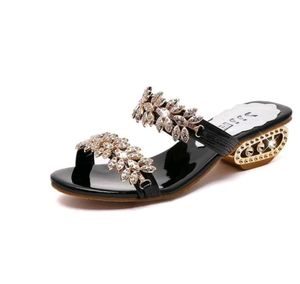 Rhinestone Low Heel Sandals😻
