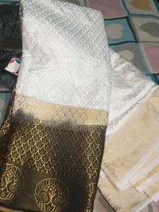 Elegant Black &amp; Gold Saree with Blouse