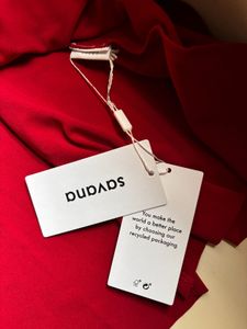 Elegant Red Savana Strapless High-Slit Dress