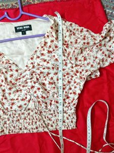 Floral Print V-Neck Blouse