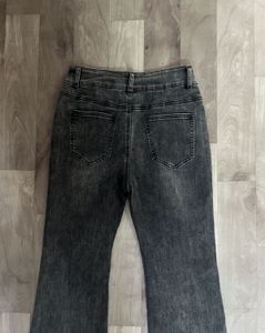Flared Jeans