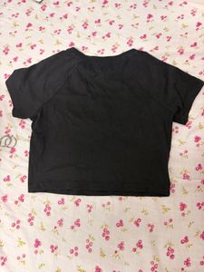 Cute graphic crop top