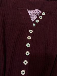 Savana Lace Trimmer Burgungy Top