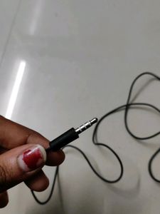 Black Wired Earbuds