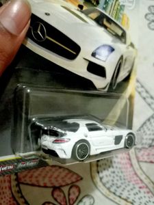 Hot Wheels Mercedes-Benz SLS AMG Coupe