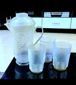 🥛  Set for Dining Table 4
