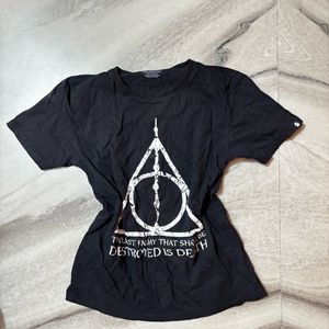 Harry Potter Deathly Hallows Tee