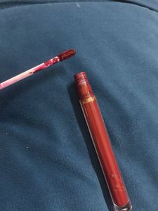 MyGlamm Matte Red Liquid Lipstick shade Hot Hottie