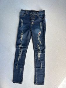 Trendy Ripped Denim Jeans