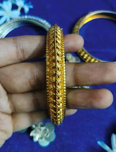 Stunning Bangles Set