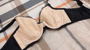 Very Light Padded Type Bra