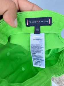 💯 og TOMMY HILFIGURE Lime Green Cap