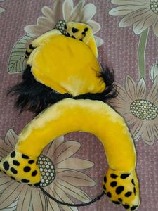 Cute Yellow Leopard towel hanger