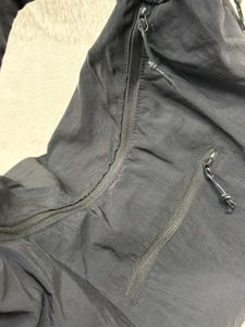 pintresty Super spacious Black tote bag