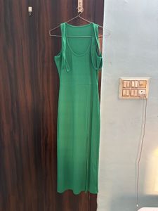 URBANIC Green Ribbed Top