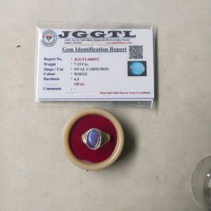 7.150 Cts. Original White Opal In Pure Silver Ring