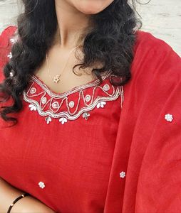 Elegant Rad Kurta