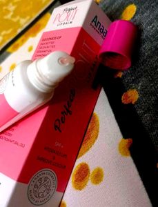 "Anaaya cosmetics" Perfect Pout Lip Balm♡