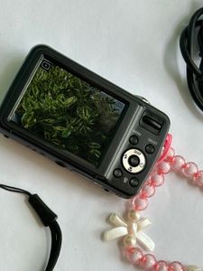 Samsung Digital Camera with Accessories