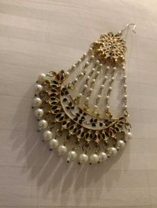 Kundan Maang Tika