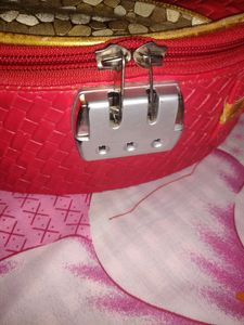 Makeup Box