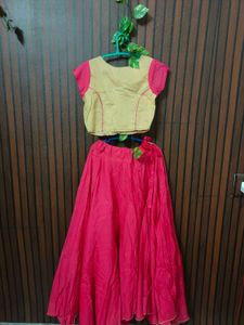 Women Beautiful Lehnga Choli ❤️💕