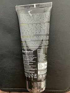 SNISS Elite Charcoal Face Wash