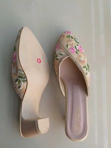 Embroidered Mules - Elegant &amp; Chic