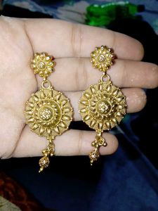Traditional Gold Earrings