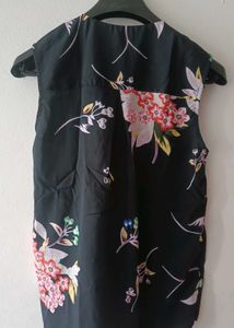 Floral Sleeveless Tank Top