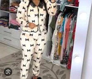 very cute Bow Pajama Set👍