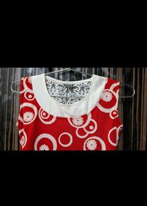 Retro Red &amp; White Circle Print Top
