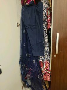 Are Wah 😀Mirror Work Embroidered Kurta Set