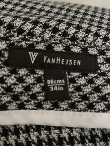 Houndstooth Pattern Pants