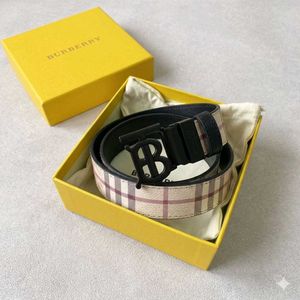 *BURBERRY MENS LEATHER BELT**REVERSIBLE*WD BOX