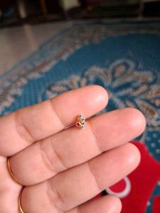 Elegant Gold &amp; Diamond Nose Pin