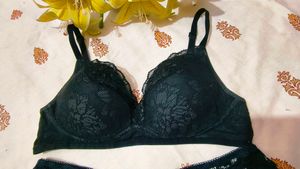 Very Beautiful Net Bra With Penty