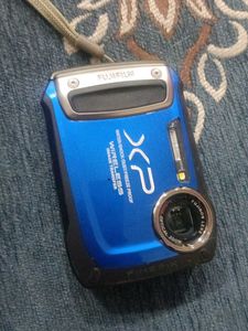 Fujifilm Digital Camera charges not available