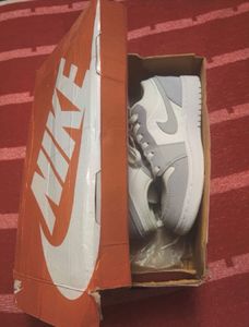 Air Jordan 1 Low Grey and White