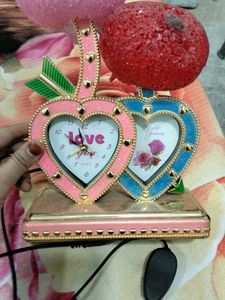 Clock Show Piece