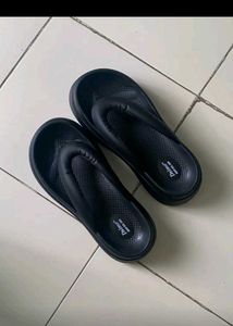 Stylish Black Platform Flip-Flops