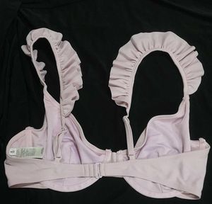 Cute Ruffled Bra / Bikini Top