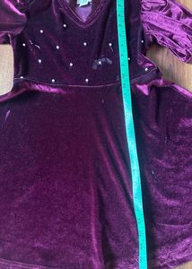 AND brand 9-10yrs velvet frock