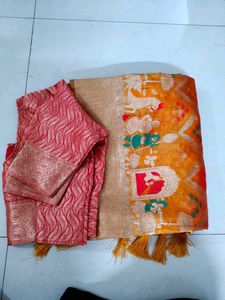 Banarasi Saree With Blouse