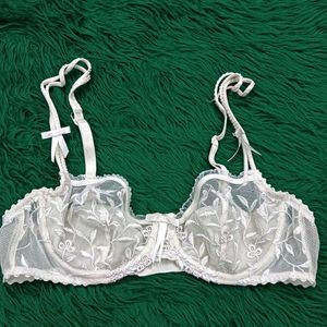 Delicate 🎁🫴🏻Lace Bra