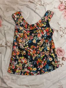 🌸 Premium Floral Print Sleeveless Top🌸