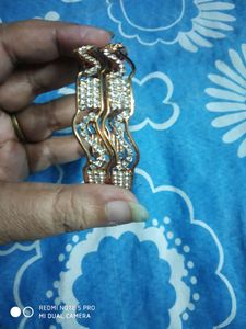 ONLY SWAP OR CASH NOT FOR POINTSRose Gold Kangan set of 2