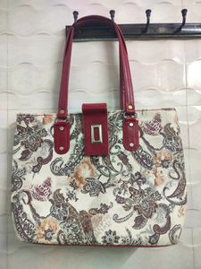 Leather Ladies Handbag (New)
