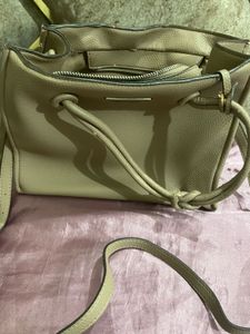 Chic Beige Textured Tote Bag